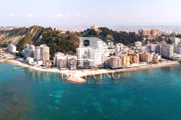 Shitet hotel funksional – Durres, prane Hotel Florida