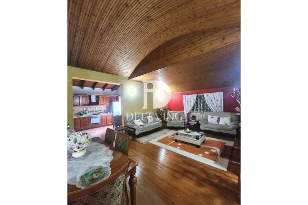 Villa di lusso in vendita a Tirana 7+1, Arredato