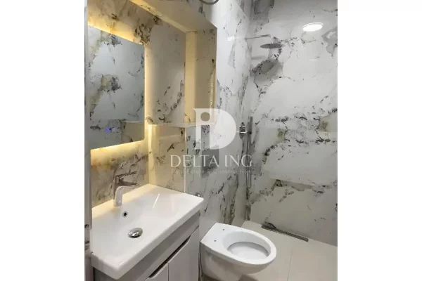 Appartamento in vendita a Tirana Garsoniere, Arredato