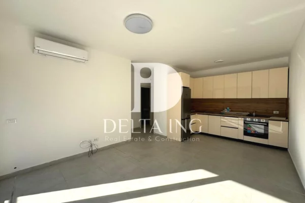 Appartamento in affitto a Tirana 1+1, Vuoto