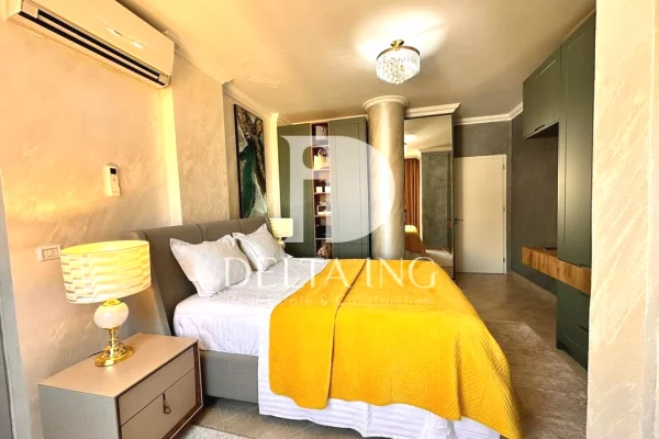 Appartamento in vendita a Tirana 2+1, Arredato