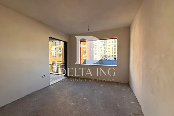 Appartamento in vendita a Tirana 2+1, Vuoto