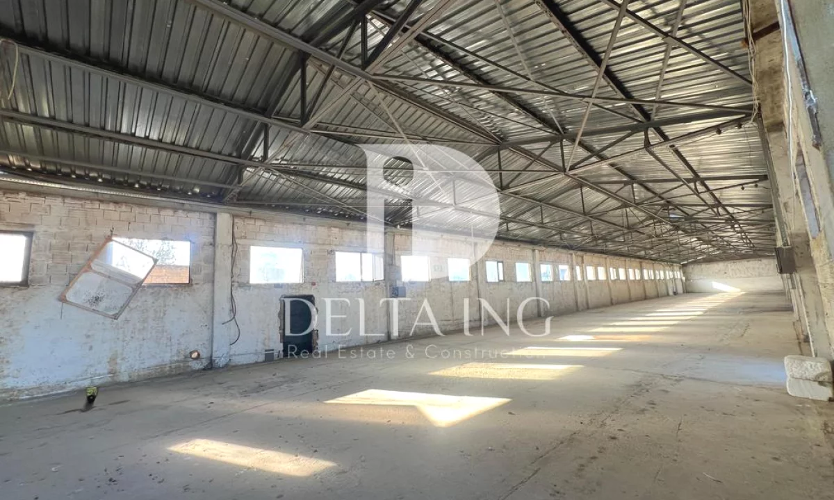 Jepet me qira ambient industrial / magazine – buze rruge kryesore