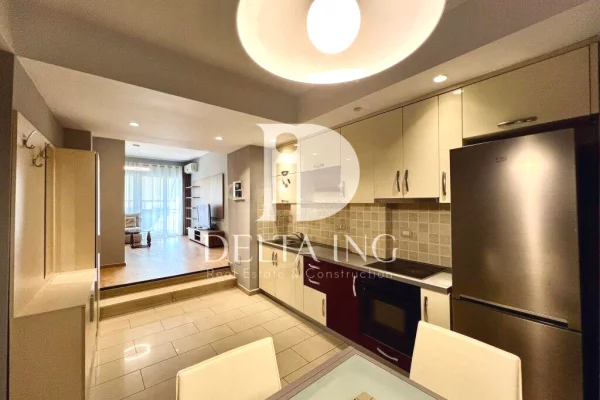 Shitet apartament 2+1 – Komuna e Parisit