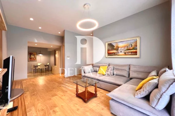 Shtepi ne shitje Apartament ne Tirane, 2+1, Mobilimi E mobiluar, Pagesa 188,000  Euro.