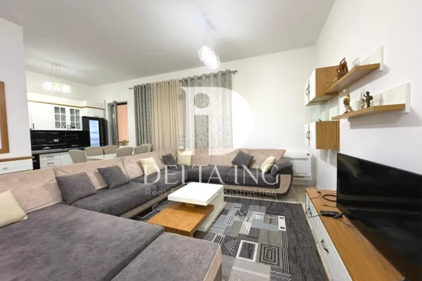 Appartamento in affitto a Tirana 2+1, Arredato