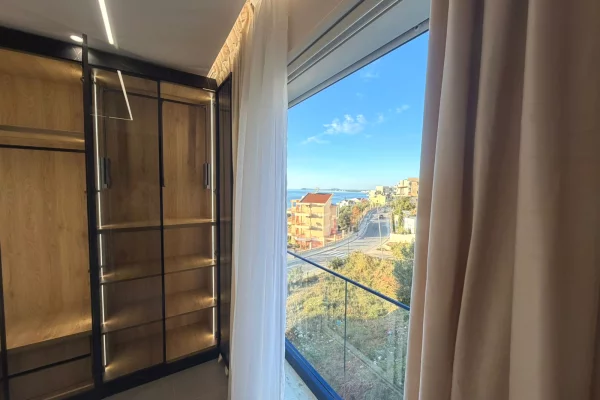 Shtepi ne shitje Apartament ne Vlore, 1+1, Mobilimi E mobiluar, Pagesa 200,000  Euro.