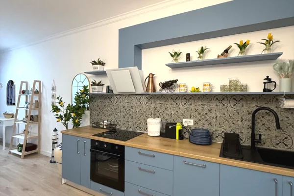 Shtepi me qera Apartament ne Vlore, 1+1, Mobilimi E mobiluar, Pagesa 600  Euro.