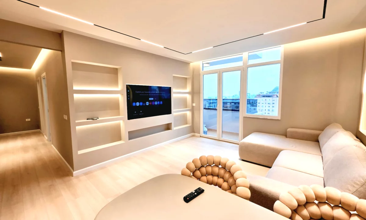 Shtepi ne shitje Apartament ne Tirane, 2+1, Mobilimi E mobiluar, Pagesa 320,000  Euro.