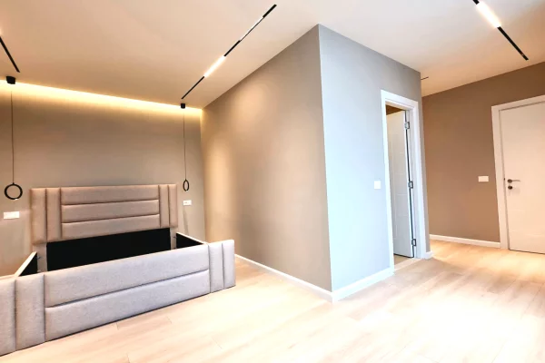 Shtepi ne shitje Apartament ne Tirane, 2+1, Mobilimi E mobiluar, Pagesa 320,000  Euro.