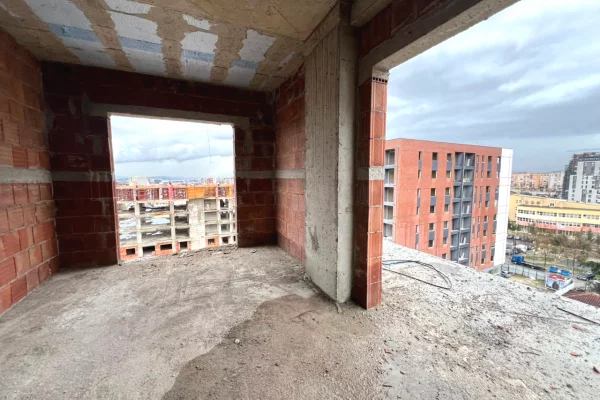 Shtepi ne shitje Apartament ne Tirane, 1+1, Mobilimi Bosh, pa mobiluar, Pagesa 128,644  Euro.