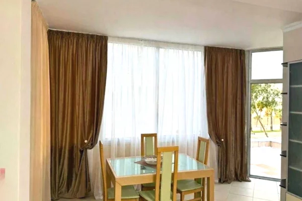 Shtepi ne shitje Apartament ne Vlore, 2+1, Mobilimi E mobiluar, Pagesa 255,000  Euro.