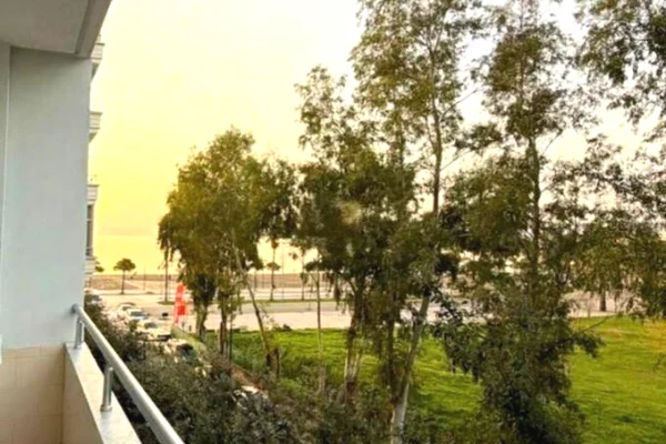 Shtepi ne shitje Apartament ne Vlore, 2+1, Mobilimi E mobiluar, Pagesa 255,000  Euro.