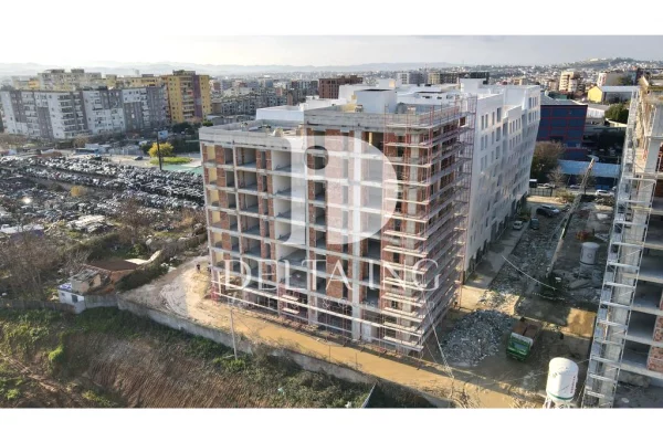 Shtepi ne shitje Apartament ne Tirane, 3+1, Mobilimi Bosh, pa mobiluar, Pagesa 202,928  Euro.