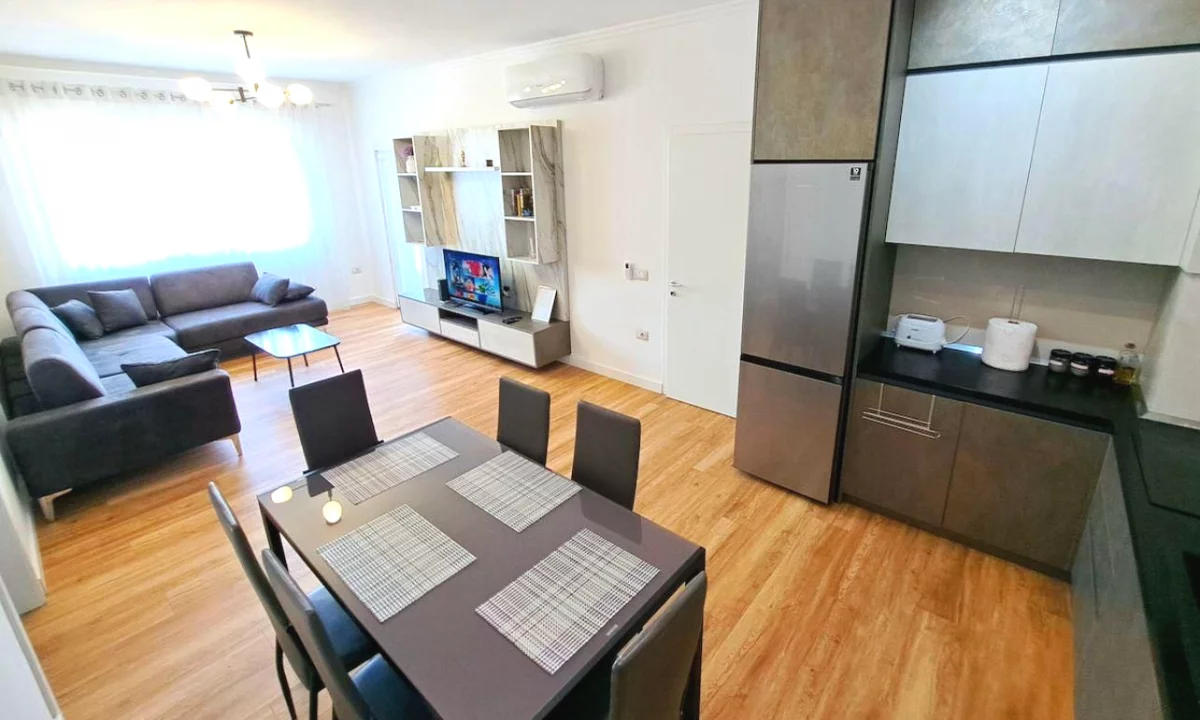 Apartment for rent in Tirana 2+1, Furnished