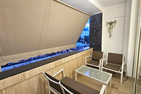 Shtepi me qera Apartament ne Tirane, 2+1, Mobilimi E mobiluar, Pagesa 1,200  Euro.