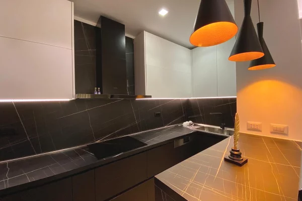 Shtepi ne shitje Apartament ne Tirane, 2+1, Mobilimi E mobiluar, Pagesa 200,000  Euro.