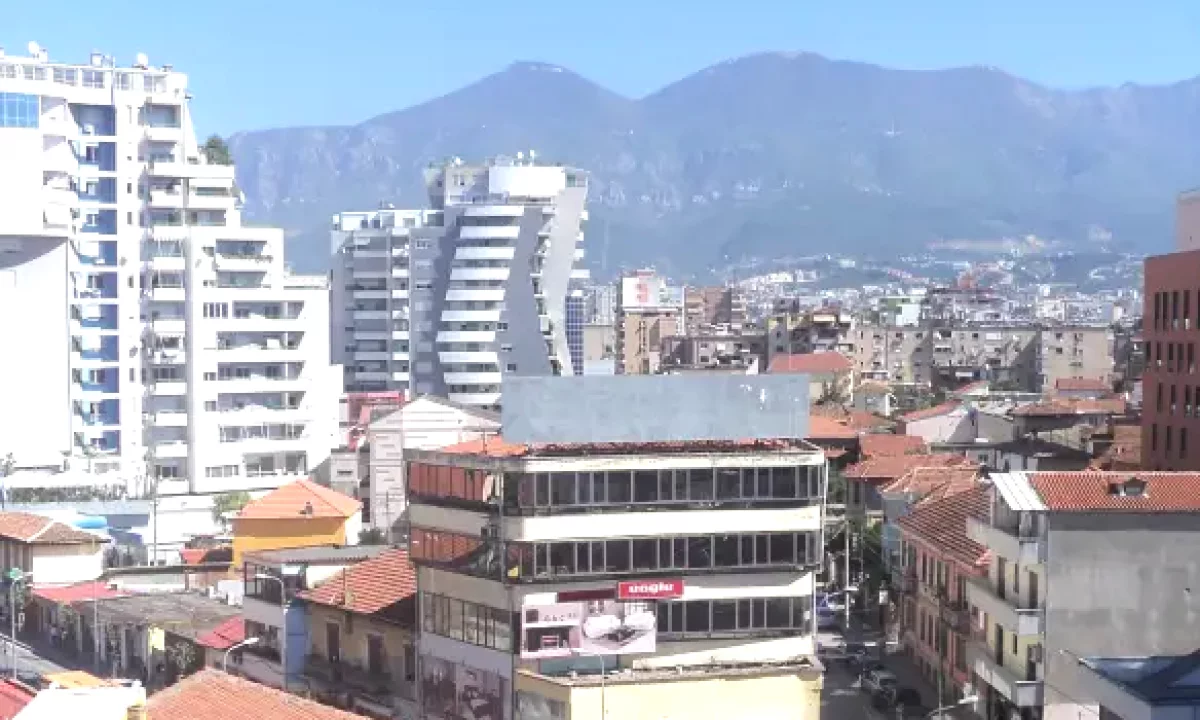 Apartment for rent in Tirana 2+1, Furnished