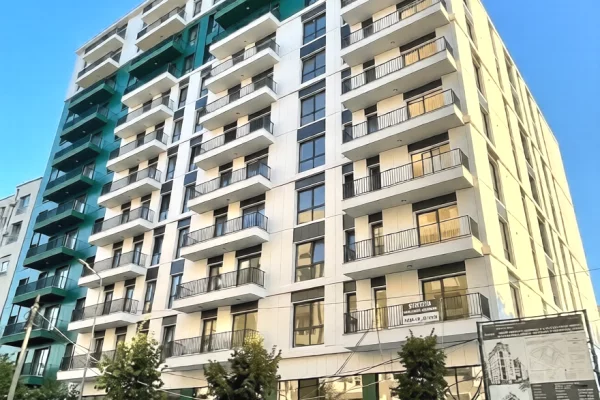 SHITET APARTAMENT 3+1+2 + DEPO – KOMUNA E PARISIT