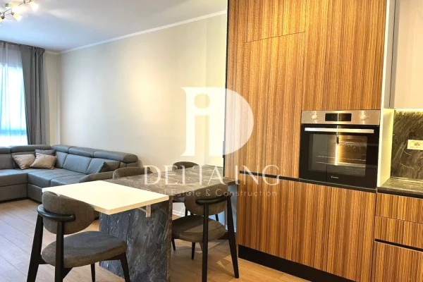 Shtepi ne shitje Apartament ne Vlore, 2+1, Mobilimi E mobiluar, Pagesa 225,000  Euro.
