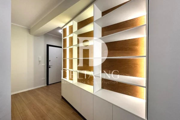 Shtepi ne shitje Apartament ne Vlore, 2+1, Mobilimi E mobiluar, Pagesa 225,000  Euro.