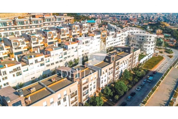 Shitet apartament 1+1 me verandë – Kodra e Diellit