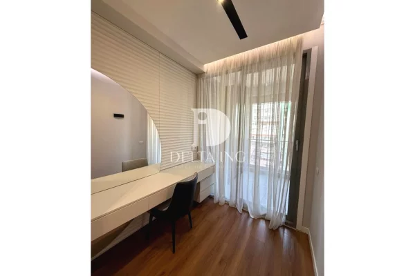 Shtepi me qera Apartament ne Tirane, 2+1, Mobilimi E mobiluar, Pagesa 180,000  Leke.
