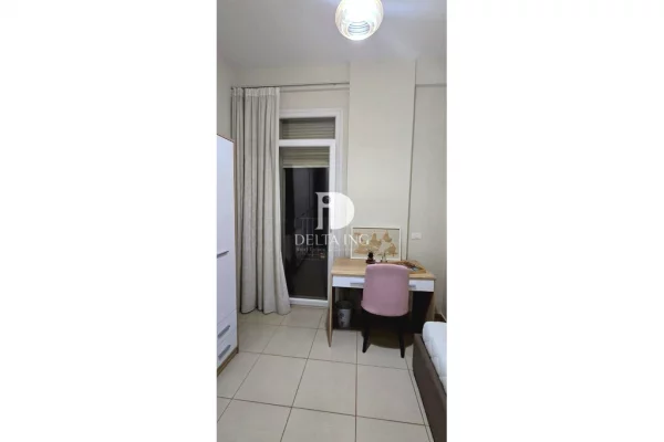 Shtepi me qera Apartament ne Tirane, 2+1, Mobilimi E mobiluar, Pagesa 900  Euro.