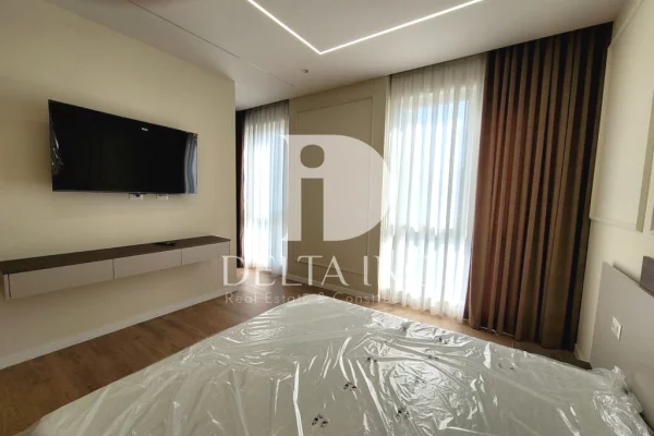 Villa di lusso in affitto a Tirana 5+1, Arredato