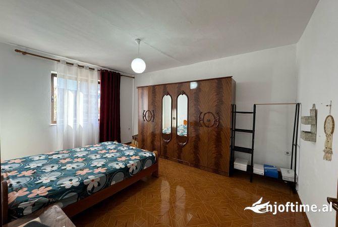 Shtepi me qera Apartament ne Tirane, 1+1, Mobilimi E mobiluar, Pagesa 350  Euro.