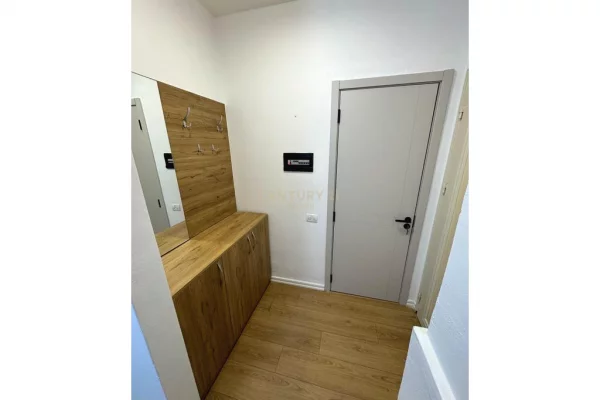 Appartamento in vendita a Tirana 2+1, Arredato