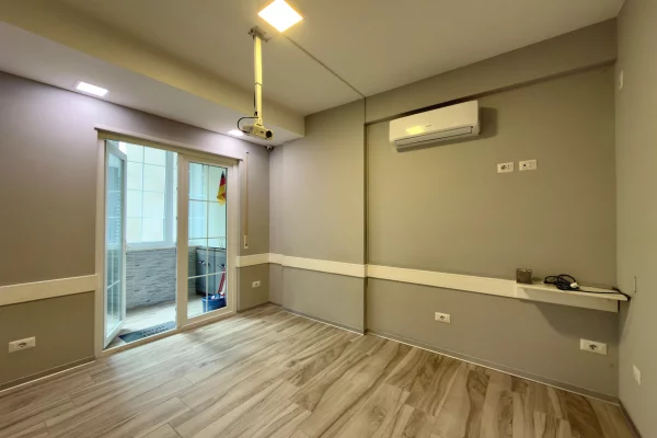 Jepet me qira Ambient Biznesi, “Brryli”, Tirane