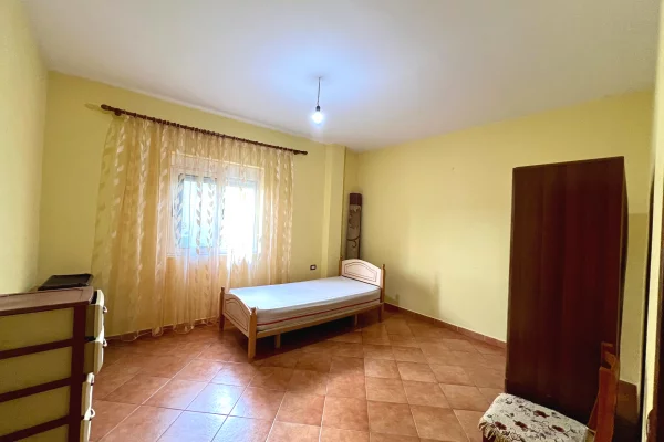 House for Rent 2+1 in Tirana - 35,000 Leke