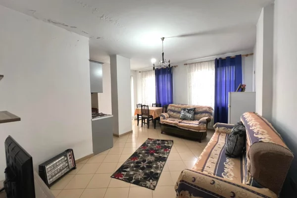 Shtepi me qera Apartament ne Tirane, 1+1, Mobilimi E mobiluar, Pagesa 350  Euro.