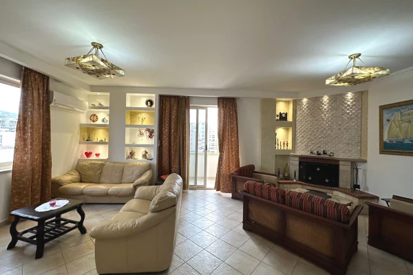 House for Rent 2+1 in Tirana - 700 Euro