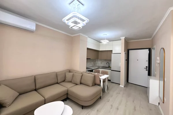 Qira, Apartament 1+1+Ballkon, ”Univers City”, QTU.