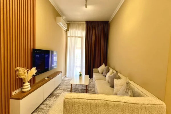 Apartament Modern 1+1 me qira në zonën e Kopshtit Botanik