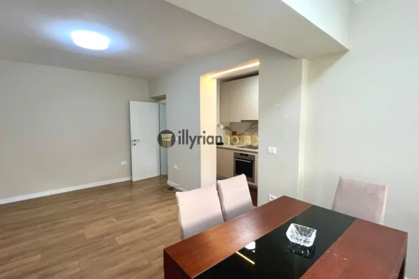  SHITET APARTAMENT 1+1 I RIKONSTRUKTUAR 