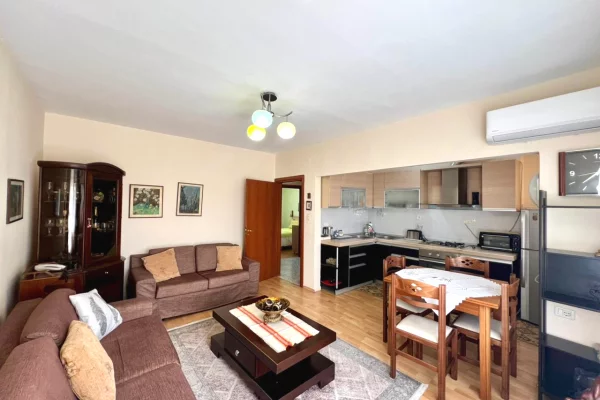 House for Rent Apartment in Tirana, 2+1, Furniture Furnished, Payment 50,000  Leke.