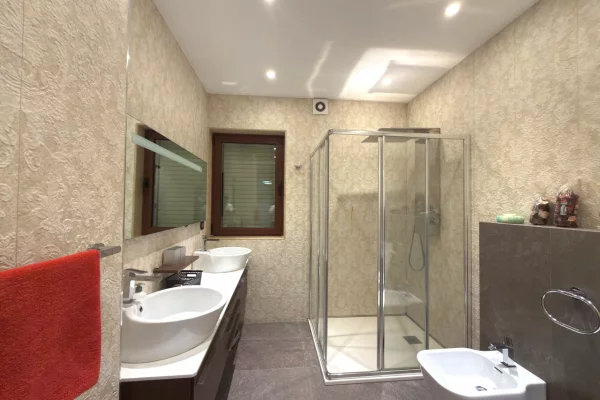 Penthouse (panoramic top floor) for rent in Tirana 2+1, Furnished