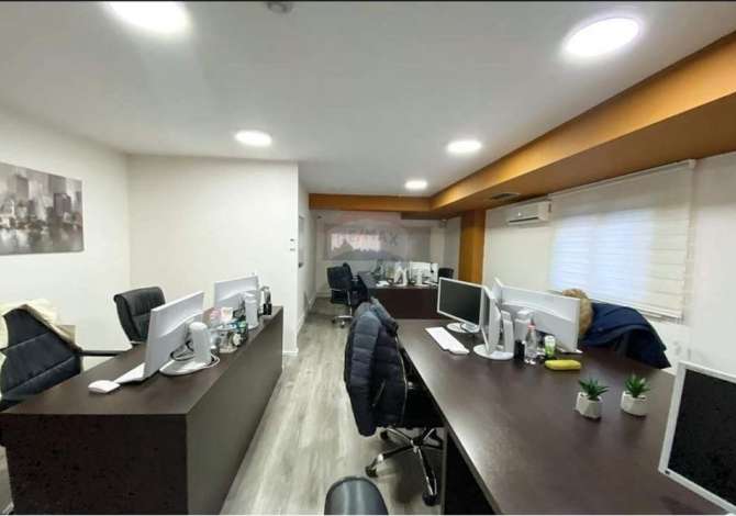 Ambient biznesi me qera 3+1 ne Tirane - 3,000 Euro