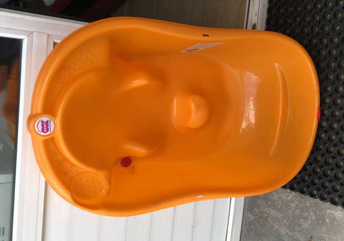 Veshje dhe Aksesor per Femije ne Tirane - 5,000 Leke