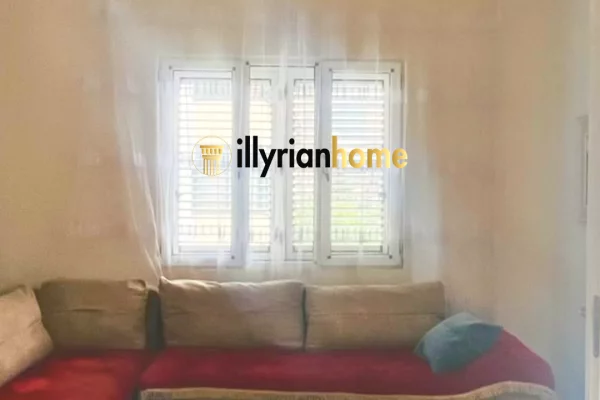 Shtepi me qera Apartament ne Tirane, 2+1, Mobilimi E mobiluar, Pagesa 77,000  Leke.