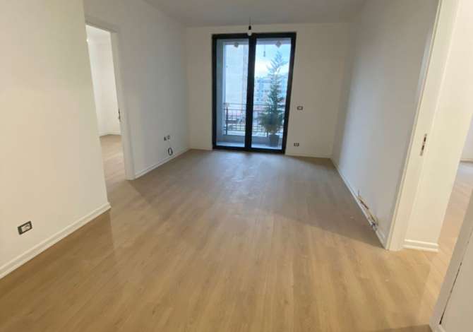 Qera, Apartament 2+1+2 për zyra, Rruga e Kavajës 👉🏻 Post Parkimi i përfshirë, 800eu/muaj