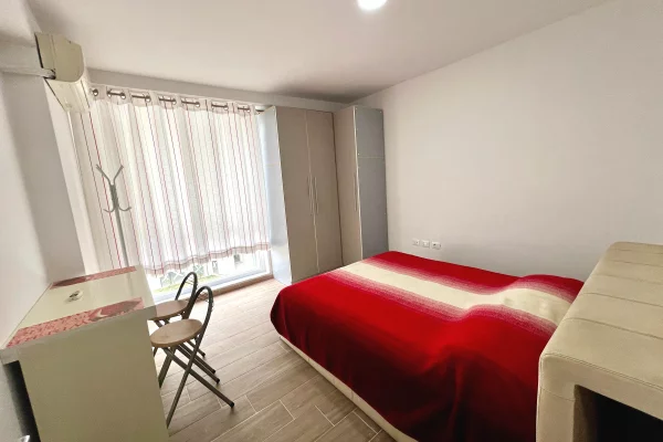 Shtepi me qera Apartament ne Tirane, 2+1, Mobilimi E mobiluar, Pagesa 420  Euro.