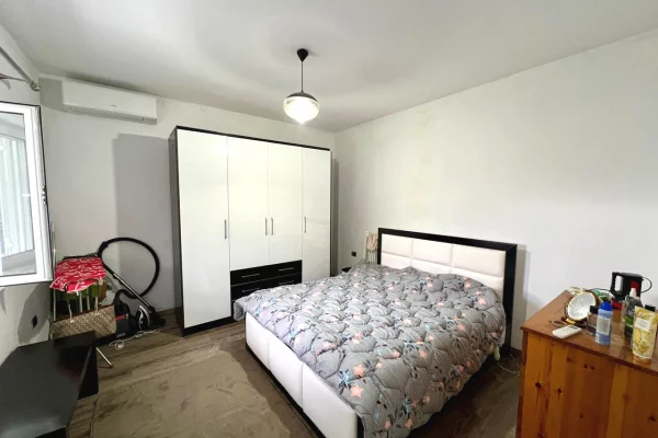 Shitet, Shtëpi Private 2-Katëshe”, Boboshticë-Korçë.