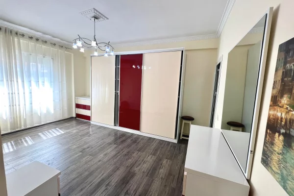 Shtepi ne shitje 2+1 ne Tirane - 258,000 Euro