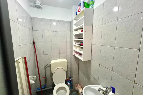 🏢✨ Ambient Biznesi Duplex me Qira – Lokacion Premium ne Qender te Tiranes 🔥