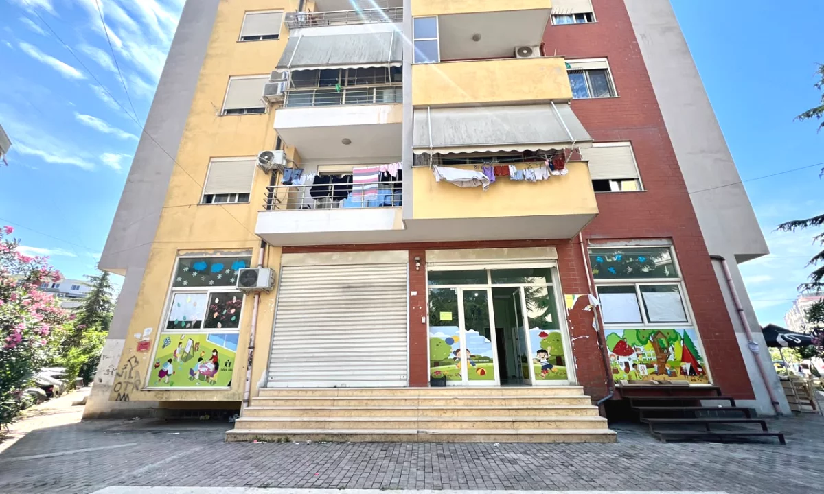 Jepet me Qira Ambient Biznesi “Astir”, Tirane.