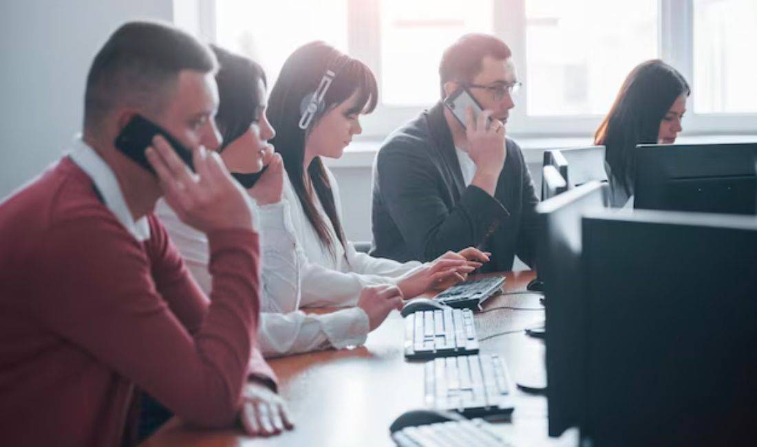 Job Offers in Tirana, Profession Consulent per gjuhen Gjermane, Italiane, Greke, Angleze, Spanjolle, Retention dhe operator per turnin e darkes me Kanadan, Team Leader , Beginner/Little experience, Payment 1,000  Euro.